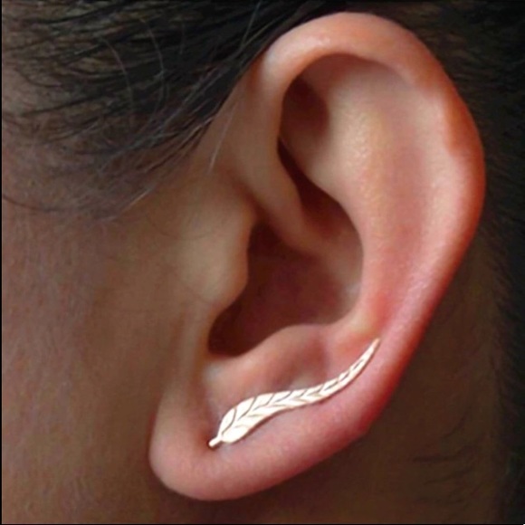 "Light As A Feather" Minimalist Cute Stud Earring - Picture 7 of 7